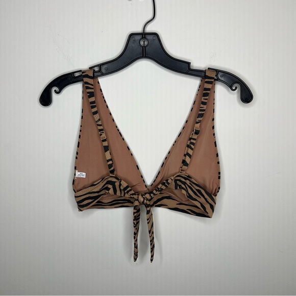 AE Aerie Triangle Animal Print Tiger Bikini Top Size M - Picture 4 of 8